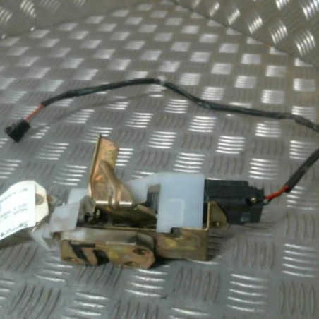 Serrure arriere droit MAZDA 323 5 Photo n°1