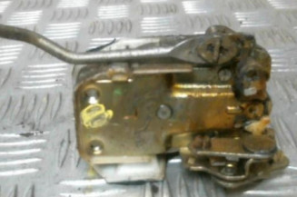 Serrure avant gauche HONDA CIVIC 5