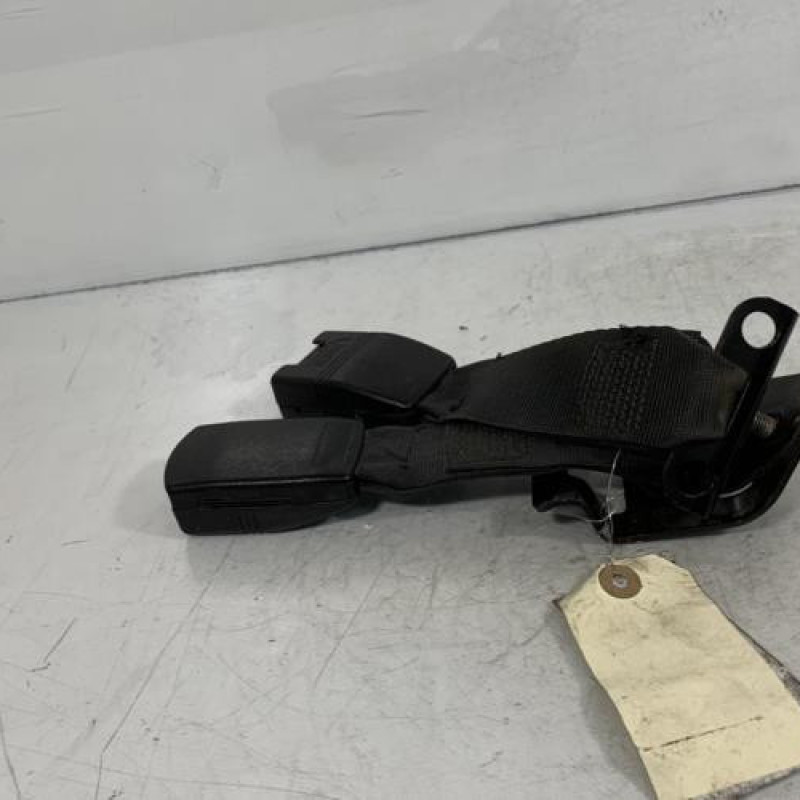 Attache ceinture arriere droit HONDA CIVIC 6 Photo n°2