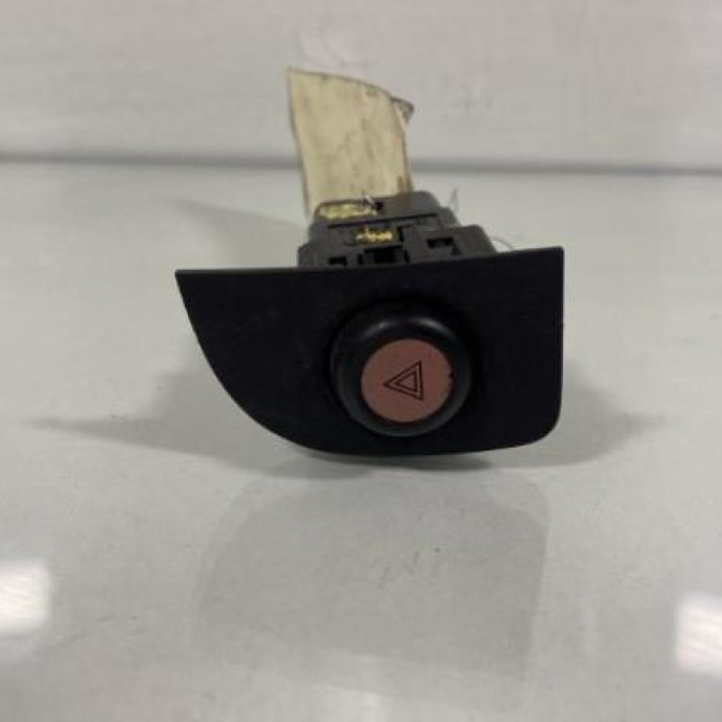 Bouton de warning HONDA CIVIC 5 Photo n°1