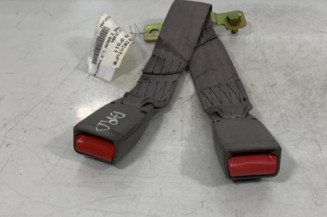 Attache ceinture arriere droit MAZDA DEMIO Photo n°1