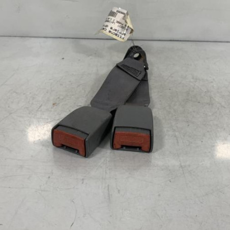 Attache ceinture arriere droit PEUGEOT 406 Photo n°1
