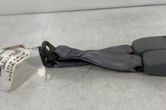 Attache ceinture arriere droit PEUGEOT 406