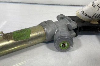 Pretensionneur de ceinture avant droit PEUGEOT 406