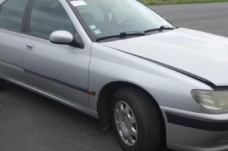 Pretensionneur de ceinture avant droit PEUGEOT 406