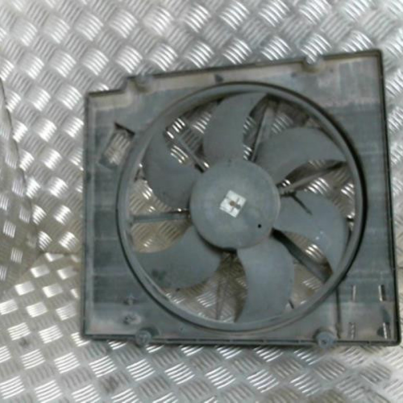 Moto ventilateur radiateur RENAULT TRAFIC 1 Photo n°2