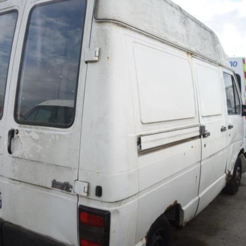 Moto ventilateur radiateur RENAULT TRAFIC 1 Photo n°6