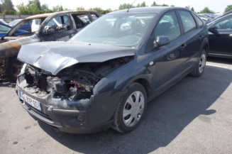 Ceinture arriere gauche FORD FOCUS 2