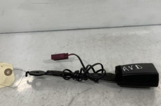 Attache ceinture avant droit FORD FIESTA 6