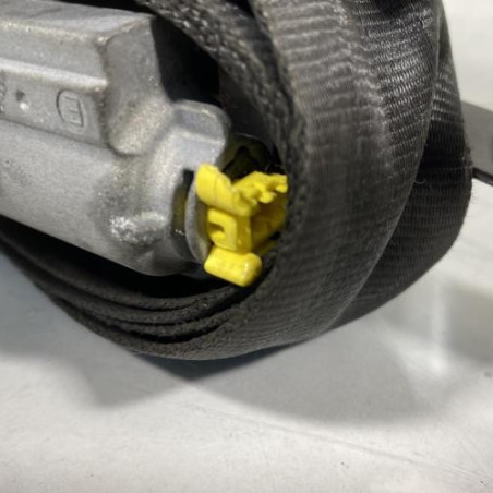 Pretensionneur de ceinture avant gauche FORD FIESTA 6