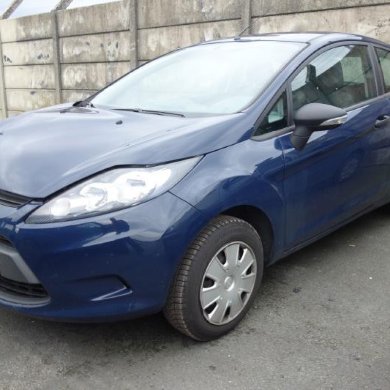 Pretensionneur de ceinture avant gauche FORD FIESTA 6 Photo n°4