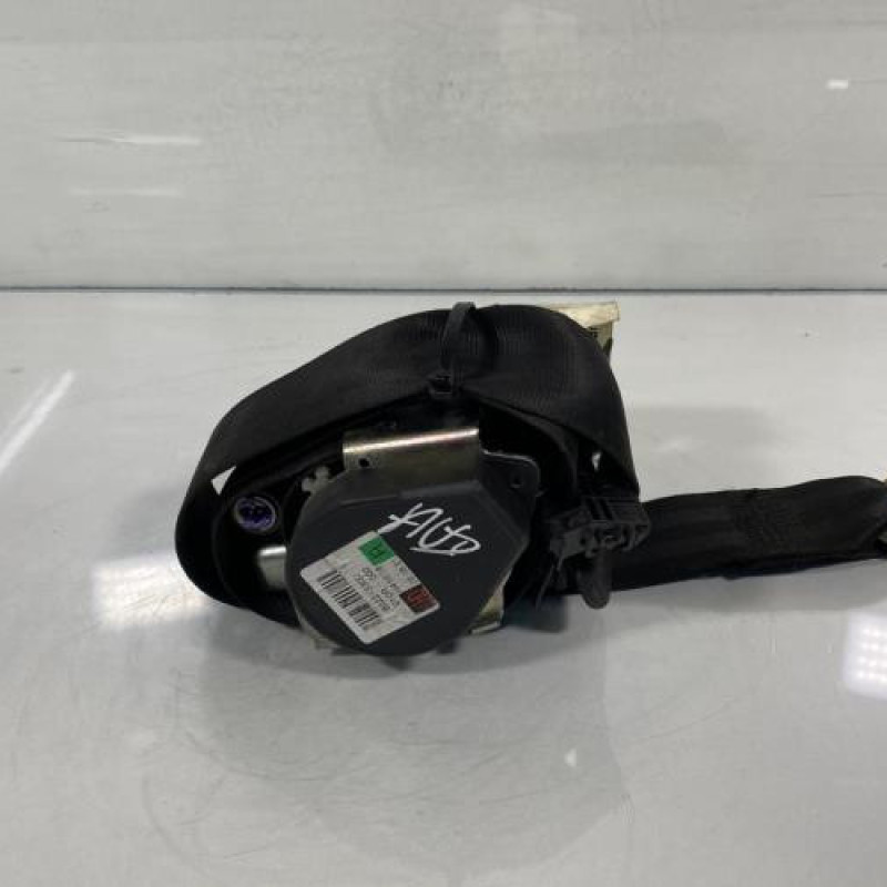 Pretensionneur de ceinture avant droit VOLKSWAGEN GOLF 5 Photo n°3