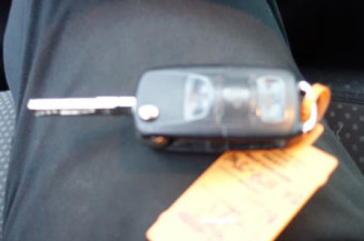 Pretensionneur de ceinture avant droit VOLKSWAGEN GOLF 5