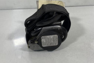 Pretensionneur de ceinture avant gauche VOLKSWAGEN GOLF 5 Photo n°1