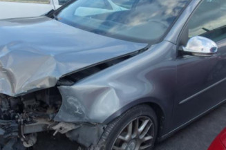 Pretensionneur de ceinture avant gauche VOLKSWAGEN GOLF 5