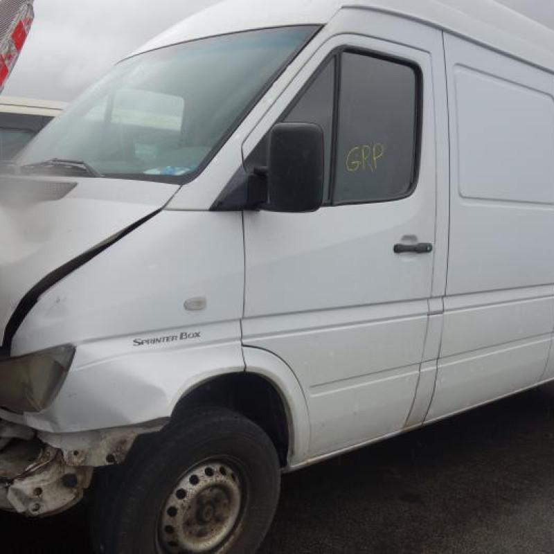 Pompe lave glace avant MERCEDES SPRINTER 1 Photo n°4