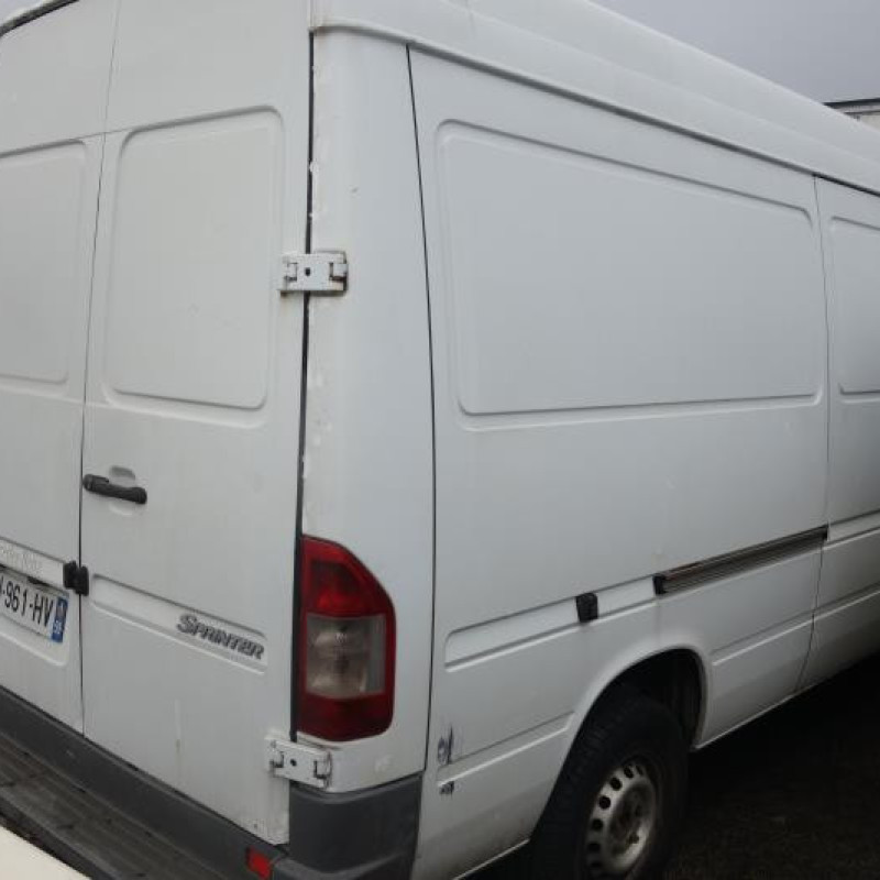 Pompe lave glace avant MERCEDES SPRINTER 1 Photo n°6