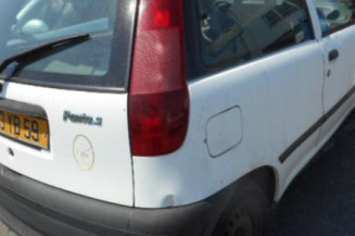 Pretensionneur de ceinture avant droit FIAT PUNTO 1