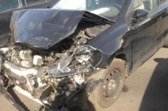 Serrure avant gauche VOLKSWAGEN POLO 5