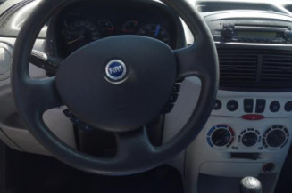Pretensionneur de ceinture avant gauche FIAT PUNTO 2