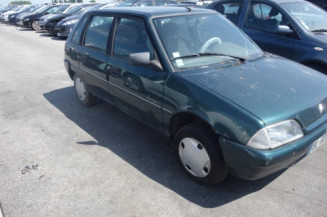 Attache ceinture arriere droit CITROEN AX