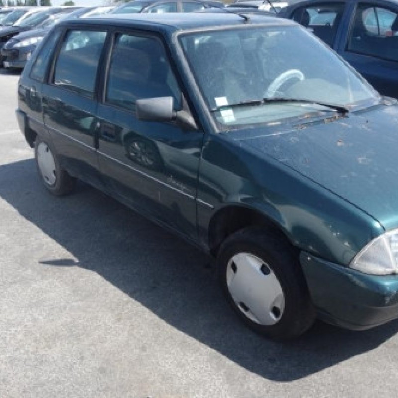 Attache ceinture arriere droit CITROEN AX Photo n°6