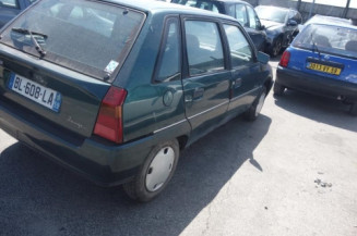Attache ceinture arriere droit CITROEN AX