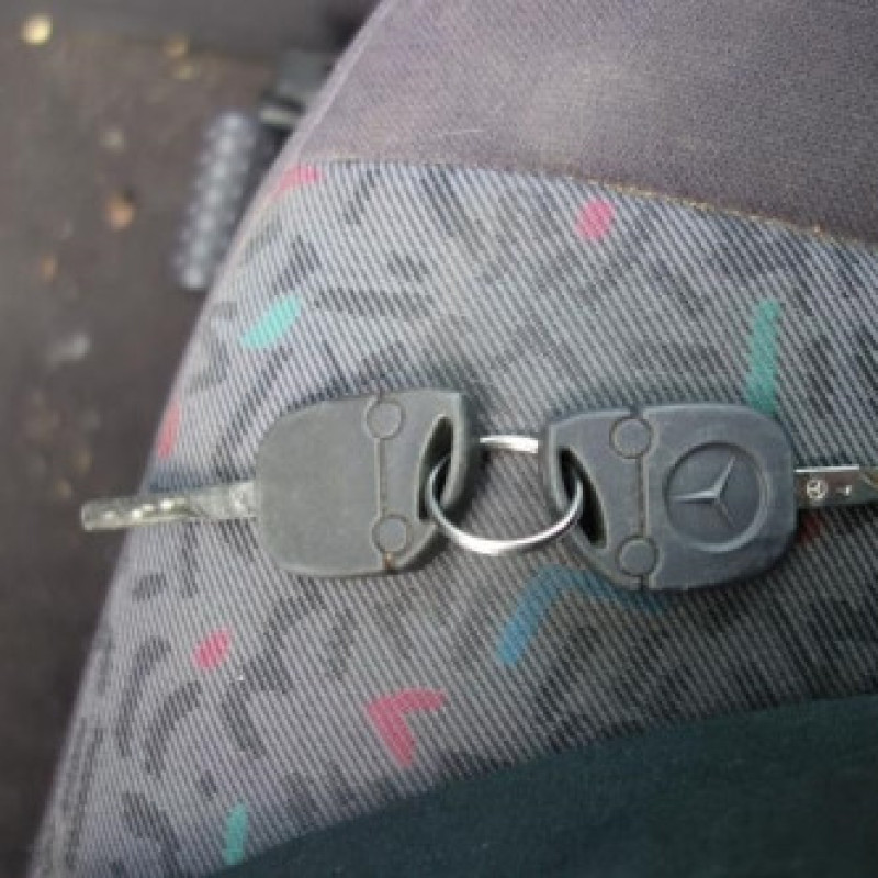 Pretensionneur de ceinture arriere gauche MERCEDES CLASSE A 168 Photo n°12