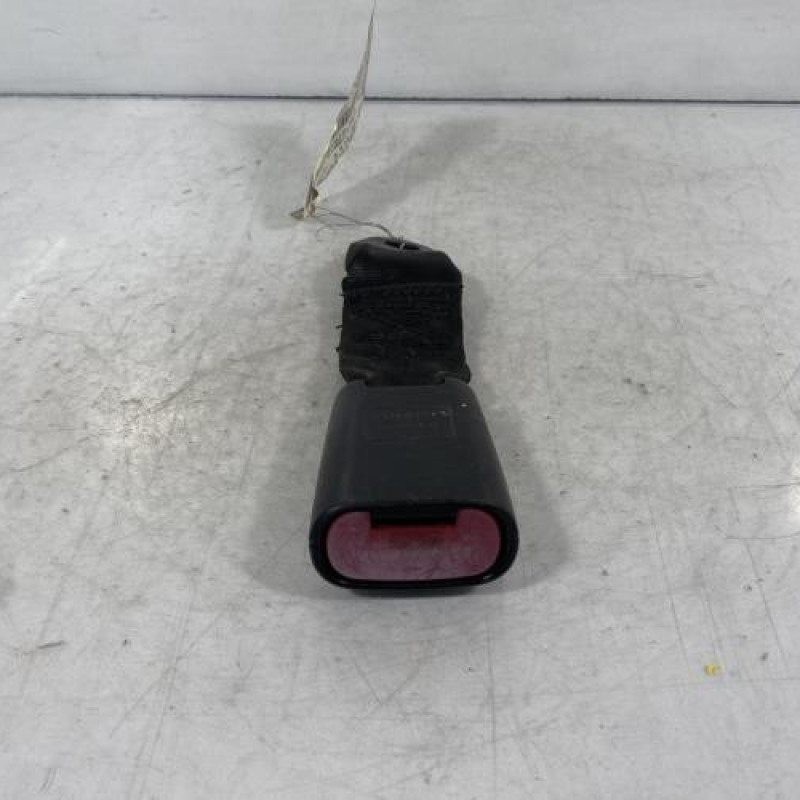 Attache ceinture arriere droit ALFA ROMEO 156 Photo n°1