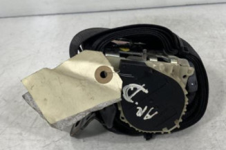 Ceinture arriere droit OPEL CORSA C