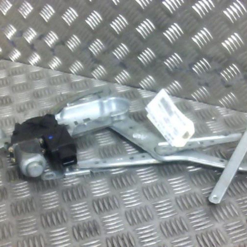 Leve vitre electrique avant droit OPEL CORSA C Photo n°2