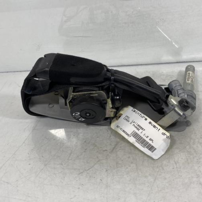 Pretensionneur de ceinture avant droit OPEL CORSA D Photo n°3