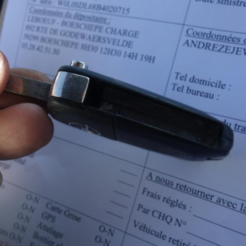 Pretensionneur de ceinture avant droit OPEL CORSA D Photo n°14