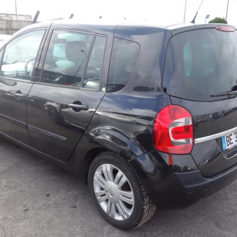 Renfort pare choc arriere (traverse) RENAULT GRAND MODUS Photo n°5