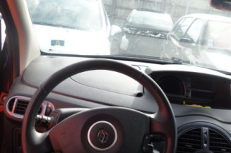 Renfort pare choc arriere (traverse) RENAULT GRAND MODUS