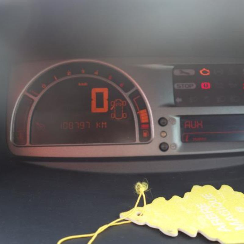 Renfort pare choc arriere (traverse) RENAULT GRAND MODUS Photo n°10