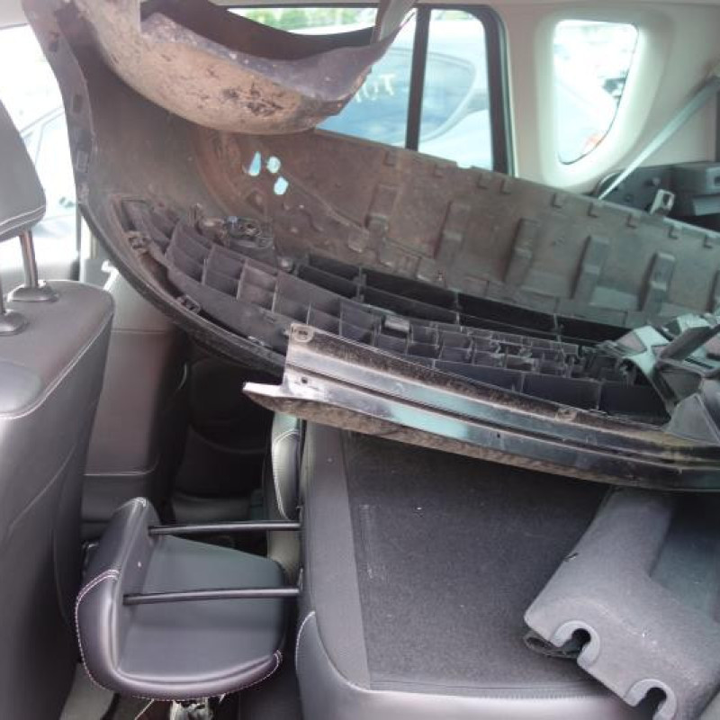 Renfort pare choc arriere (traverse) RENAULT GRAND MODUS Photo n°12