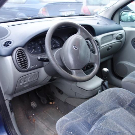 Plage arriere RENAULT SCENIC 1