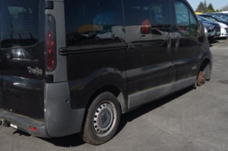 Optique avant principal gauche (feux)(phare) RENAULT TRAFIC 2