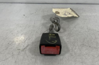 Attache ceinture arriere droit AUDI A3 2 Photo n°1