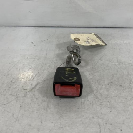 Attache ceinture arriere droit AUDI A3 2 Photo n°1