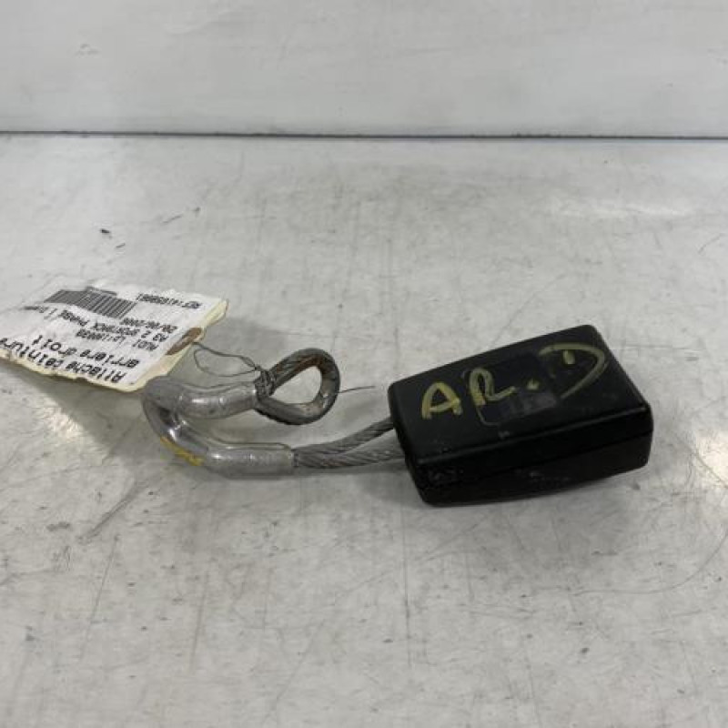 Attache ceinture arriere droit AUDI A3 2 Photo n°3
