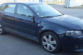 Attache ceinture avant droit AUDI A3 2
