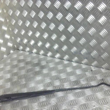 Bras essuie glace avant gauche CHRYSLER VOYAGER 4