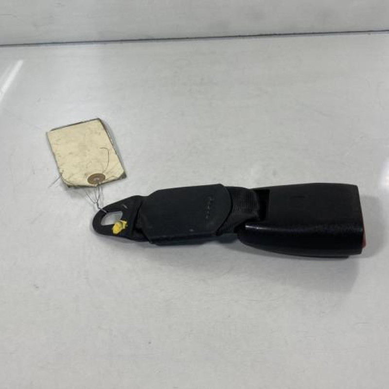 Attache ceinture arriere droit CHRYSLER VOYAGER 4 Photo n°3