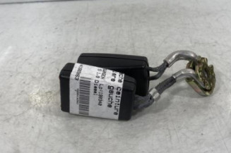Attache ceinture arriere gauche VOLKSWAGEN GOLF 5