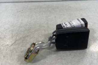 Attache ceinture arriere gauche VOLKSWAGEN GOLF 5