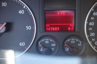 Attache ceinture arriere gauche VOLKSWAGEN GOLF 5