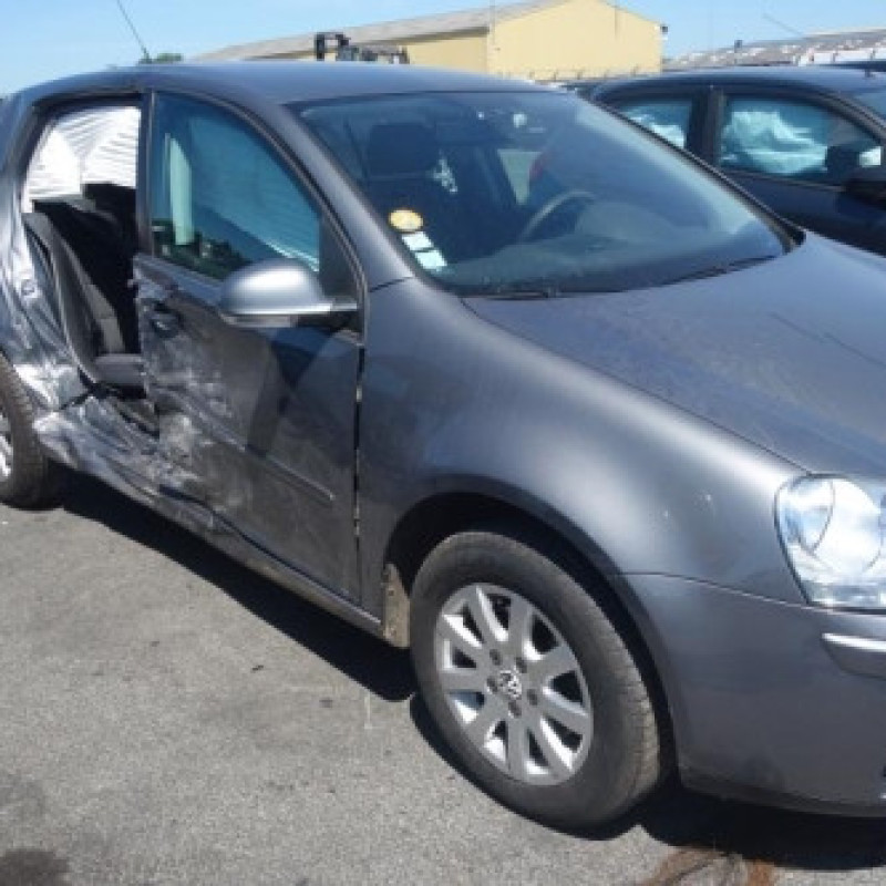 Etrier avant droit (freinage) VOLKSWAGEN GOLF 5 Photo n°4