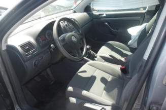 Etrier avant droit (freinage) VOLKSWAGEN GOLF 5